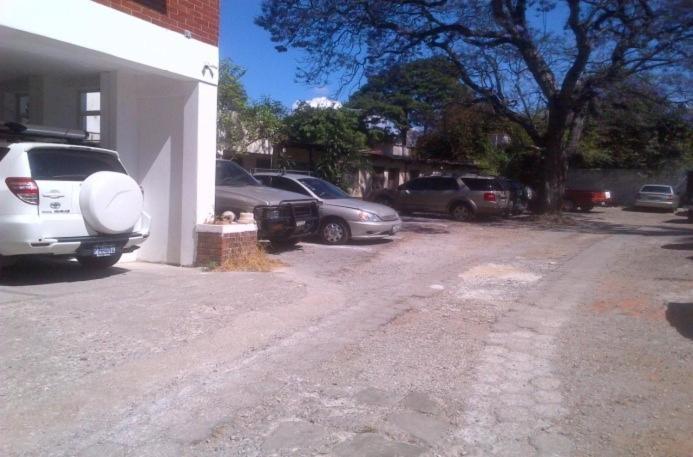 Apartamentos Comodos Cerca del Aeropuerto Guatemala Exterior foto